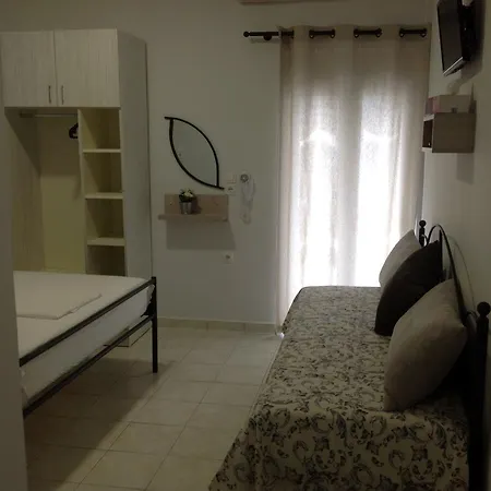 Eva Apartman *